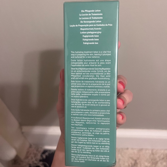 La Mer The Treatment Lotion 5oz - Picture 2 of 3